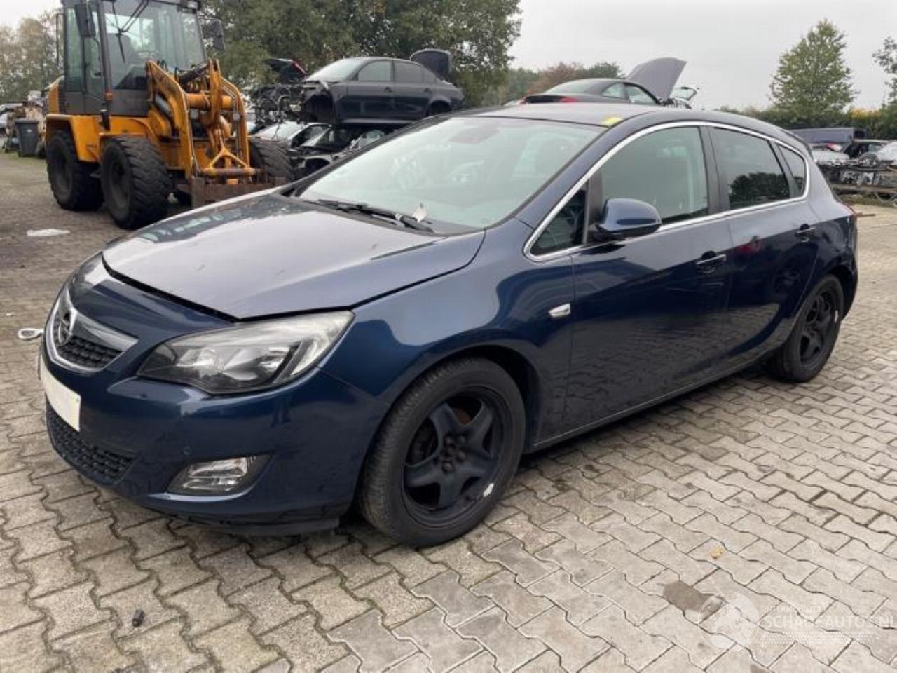 Opel Astra Astra J (PC6/PD6/PE6/PF6), Hatchback 5-drs, 2009 / 2015 1.4 Turbo 16V