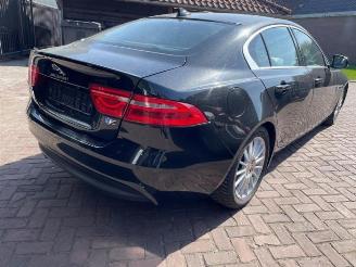 Jaguar XE XE, Sedan, 2015 2.0d 180 16V picture 2