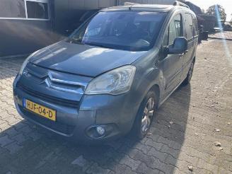 Coche siniestrado Citroën Berlingo Berlingo Cinqspace, Multispace, MPV, 2008 / 2021 1.6 VTi 120 16V 2019/3