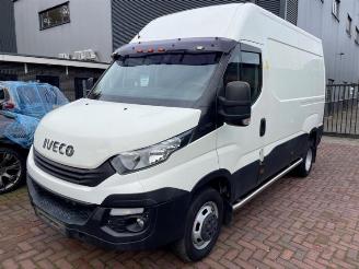 Démontage voiture Iveco New Daily New Daily VI, Van, 2014 35C18, 40C18, 50C18, 65C18, 70C18, 35S18 2017