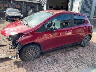 Salvage car Toyota Yaris Yaris III (P13), Hatchback, 2010 / 2020 1.5 16V Dual VVT-iE 2017