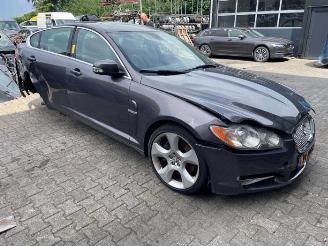 Jaguar XF XF (CC9), Sedan, 2008 / 2015 4.2 S V8 32V picture 4