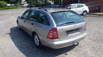 Mercedes C-klasse W203 Zilver 723U Onderdelen deur Bumper picture 7