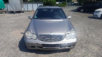 Mercedes C-klasse W203 Zilver 723U Onderdelen deur Bumper picture 3