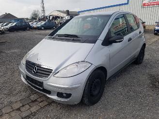 Vrakbiler auto Mercedes A-klasse W169 Zilver 761 Onderdelen Deur Motorkap 2007/1