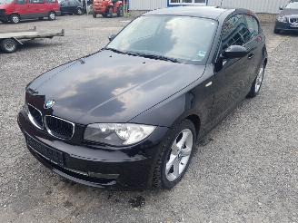 Auto da rottamare BMW 1-serie Zwart 2 Onderdelen Motorkap Deur Spiegel 2007/11