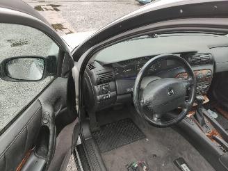 Opel Omega 2.5 Zilver 147 voor Onderdelen picture 9