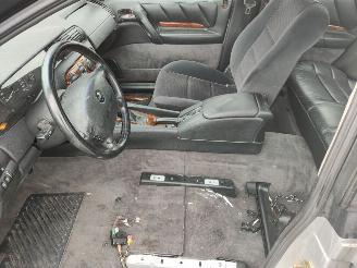 Opel Omega 2.5 Zilver 147 voor Onderdelen picture 10