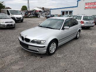 Damaged car BMW 3-serie E46 316I Onderdelen Titansilber Met. 2004/9