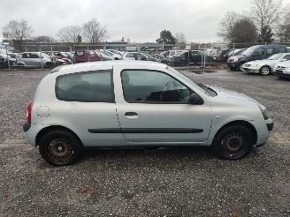 Renault Clio 1.2 Onderdelen Zilver MV632 D7F726 picture 5