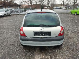 Renault Clio 1.2 Onderdelen Zilver MV632 D7F726 picture 7