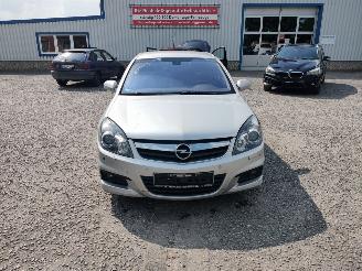 Opel Signum 1.9 CDTI Zilver Z157 Onderdelen Z19DTH Motor picture 2