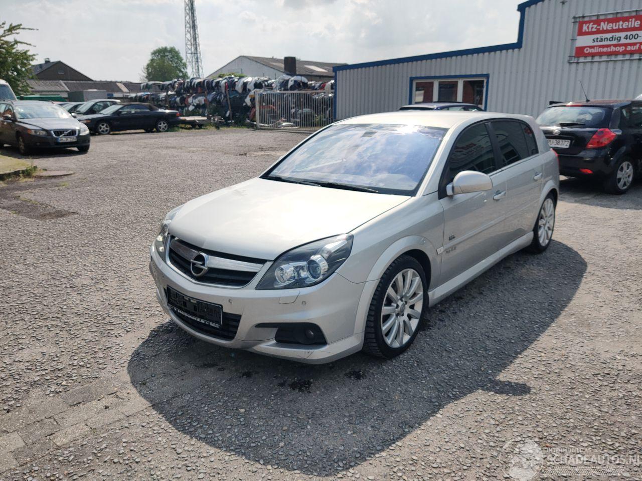 Opel Signum 1.9 CDTI Zilver Z157 Onderdelen Z19DTH Motor