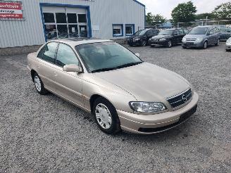 Opel Omega 2.2 16V Beige Z489 Onderdelen Y22XE Motor picture 3