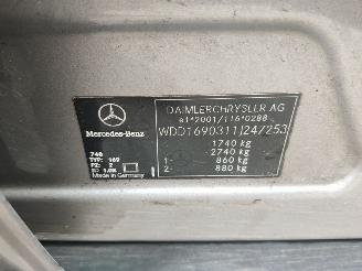 Mercedes A-klasse 169 Grijs 748 Onderdelen 266920 Motor picture 14