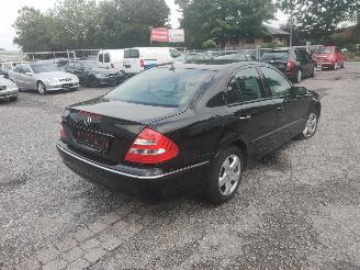 Mercedes E-klasse W211 220CDI Zwart C197 Onderdelen 646961 Motor picture 6