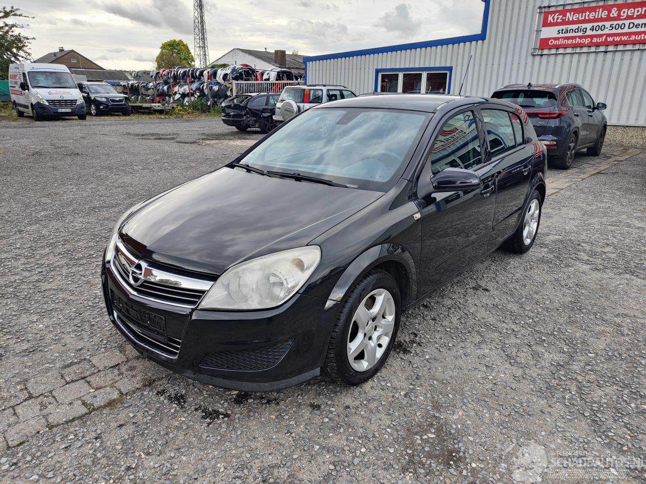 Opel Astra H 1.9 CDTI Zwart Z20R Onderdelen Z19DTL Motor