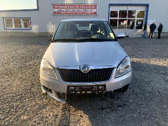 Skoda Fabia 1.2 THP Zilver LA7W Onderdelen CGPB Motor picture 2