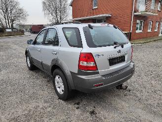 Kia Sorento 2.5CRDI Zilver AW Onderdelen D4CB Motor picture 8