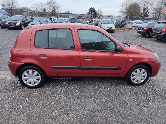 Renault Clio 1.2 16V Rood TEB76 Onderdelen D4F722 Motor picture 5