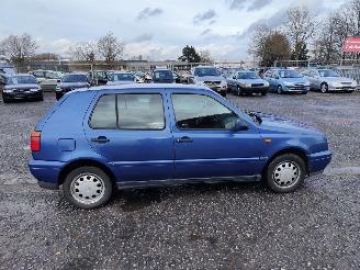 Volkswagen Golf 3 1.8 Blauw LR5V Onderdelen ADZ Motor picture 5