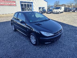 Peugeot 206 1.4 Zwart EXYB Onderdelen KFW Motor picture 3