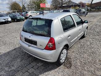 Renault Clio 1.2 Zilver TED69 Onderdelen D7F726 Motor picture 6