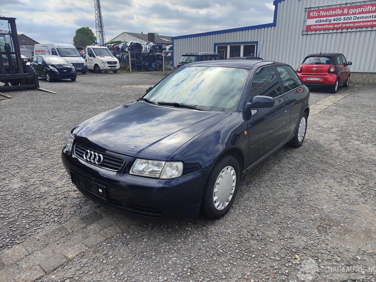 Audi A3 1.6 Blauw LZ5L Onderdelen AEH Motor