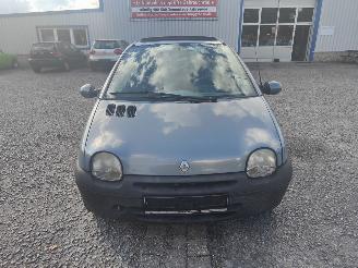 Renault Twingo 1.2 16V Blauw NV427 Onderdelen D4F702 Motor picture 2