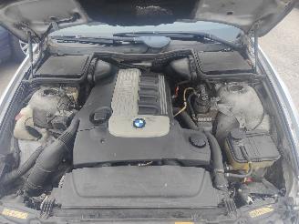 BMW 5-serie E39 525D Zilver 354 Onderdelen M57D25 Motor picture 13