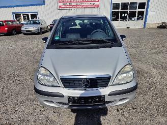 Mercedes A-klasse 140L Zilver 761 Onderdelen 716501 Bak picture 2