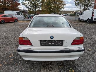 BMW 7-serie 728i E38 picture 6