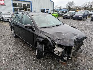 Volkswagen Passat 2.0 TDI picture 3