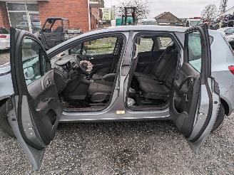 Opel Meriva 1.4 picture 11