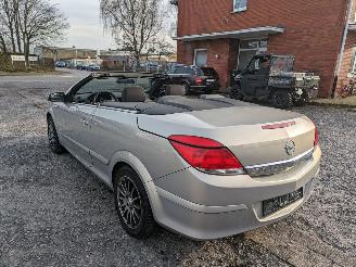 Opel Astra Twin Top Cabrio 1.6 picture 8