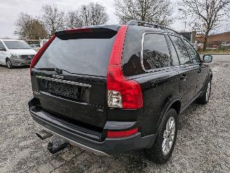 Volvo Xc-90 2.4 picture 5