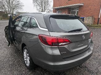 Opel Astra 1.5 picture 11