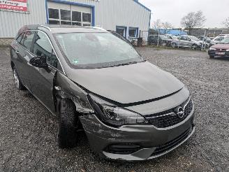 Opel Astra 1.5 picture 3