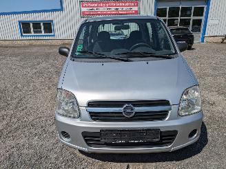 Opel Agila 1.0 picture 2