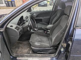 Ford Mondeo 1.8 picture 11