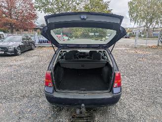 Volkswagen Golf  picture 5