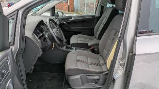 Volkswagen Golf Sportsvan 2.0 TDI DSG picture 10