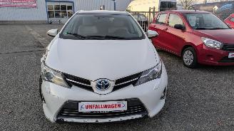 Toyota Auris Touring Sports 1.8 Hybrid Automatik picture 2