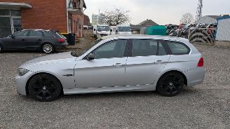 BMW 3-serie 325i Touring picture 8