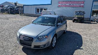 Salvage car Audi A4 Y7G 2006/12