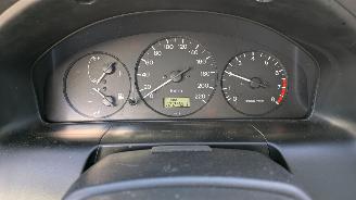 Mazda 323 1.4 picture 13