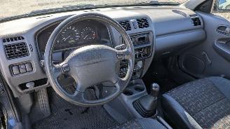 Mazda 323 1.4 picture 11