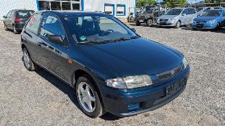 Mazda 323 1.4 picture 3
