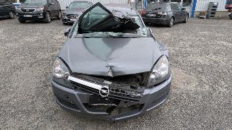 Opel Astra  picture 2