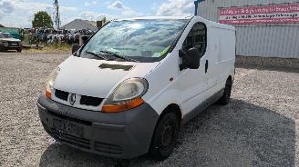disassembly passenger cars Renault Trafic 1.9 dCi 2003/3